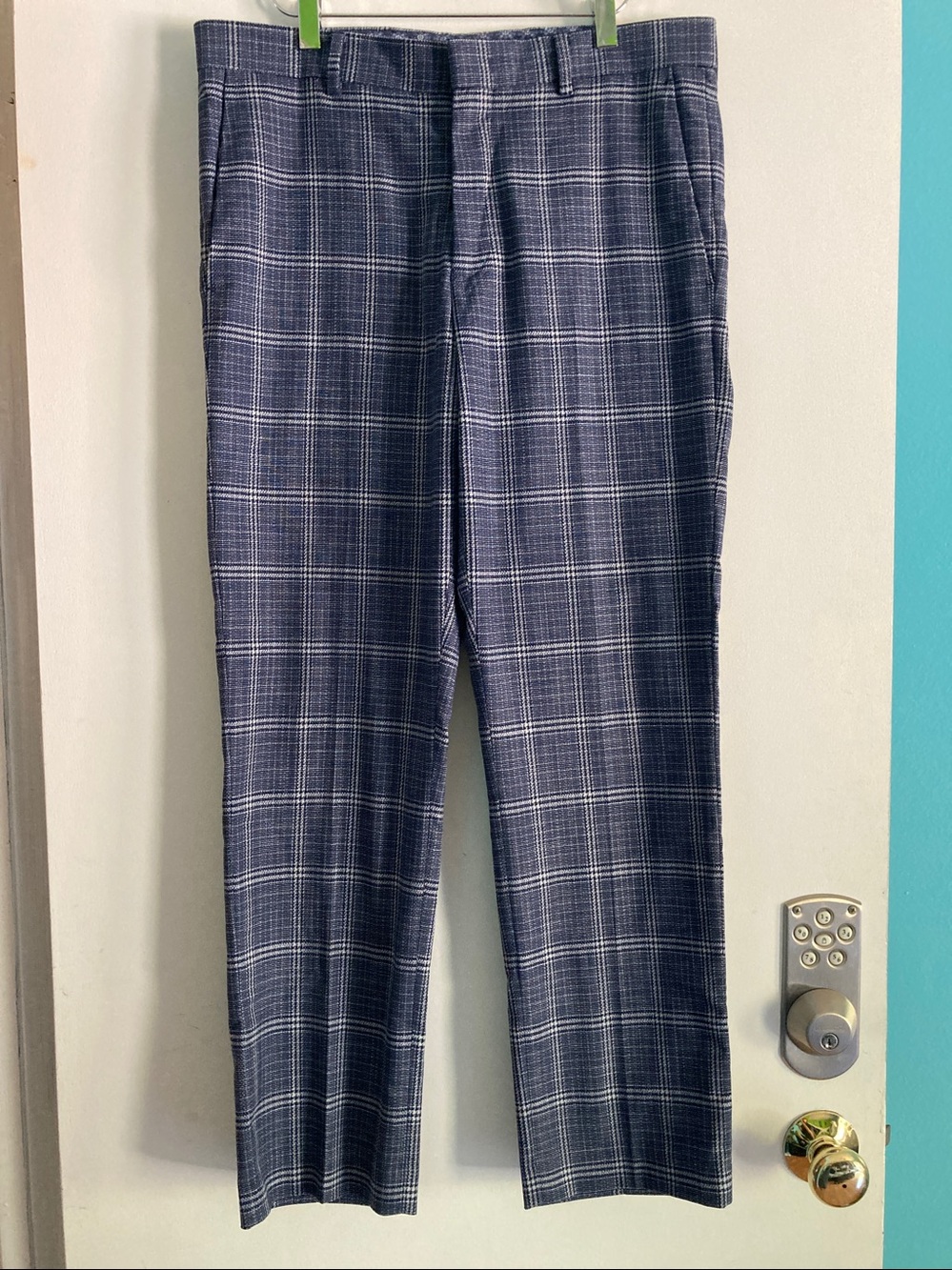Murano Alex Slim Fit Blue Plaid Men Dress Pant Size 33 30  Flat Front Retro Feel